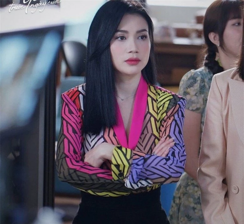 Top 5 nữ diễn viên mặc đẹp nhất phim Việt 2023: Cẩm nang thời trang cho "soái tỷ" lẫn "bánh bèo" công sở - 21