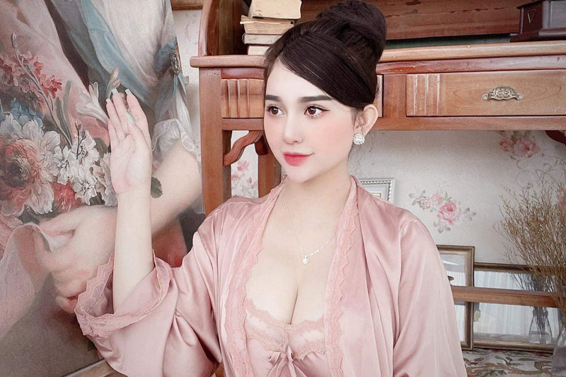 Hot girl Cần Thơ ‘đốn tim’ cánh mày râu nhờ gu thời trang gợi cảm