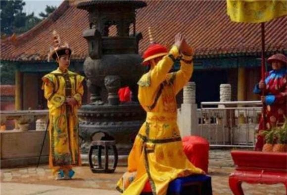 Càn Long 1 Càn Long, vua Càn Long, mùa hè nắng nóng nhất, mùa hè nóng nhất lịch sử, năm càn long thứ 8