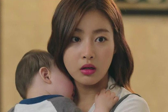 Ngày anh trai đưa bạn gái về ra mắt, tôi đã đưa mẹ con tình cũ của anh ấy về giới thiệu