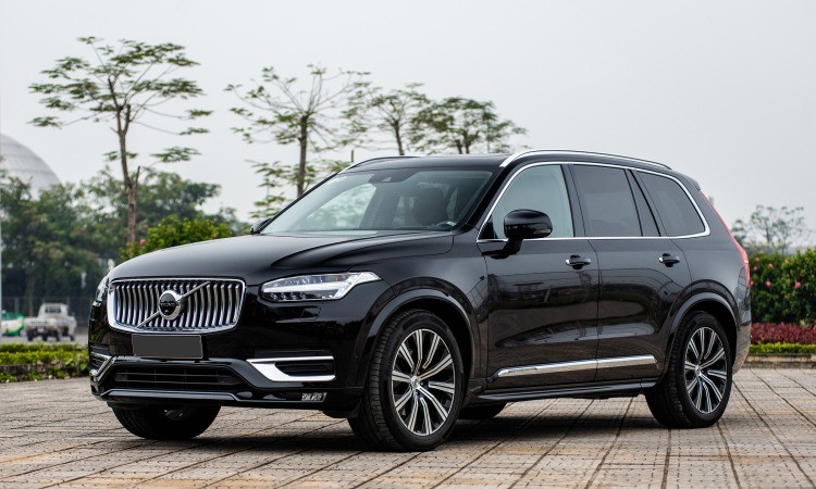 Trước Tết Nguyên đán, loạt xe Volvo giảm giá "sập sàn" đến gần nửa tỷ đồng