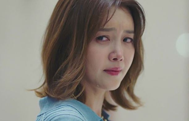 Hào hứng ra mắt nhà người yêu, tôi ngã gục khi nhìn thấy mẹ chồng tương lai chính là người từng khám thai cho mình