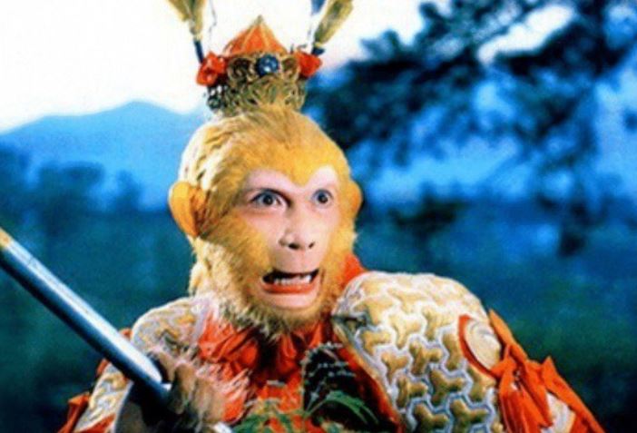 Trong Tây Du Ký, tại sao hầu hết yêu quái đều nhận ra Tôn Ngộ Không trên đường thỉnh kinh dù trước đó chưa từng đụng mặt?