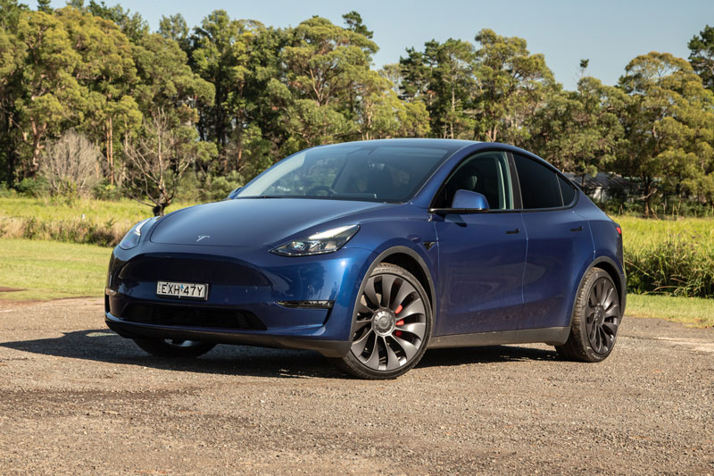 Tesla Model Y qua mặt Toyota Corolla, trở thành ôtô bán chạy nhất thế giới