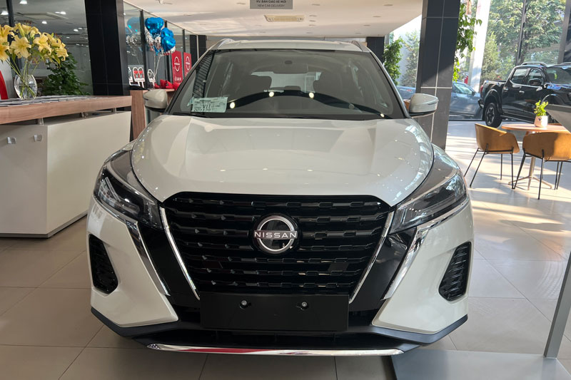 XE HOT (8/1): Nissan Kicks e-POWER giảm giá gần 175 triệu đồng; Toyota Corolla Cross sắp có phiên bản 7 chỗ