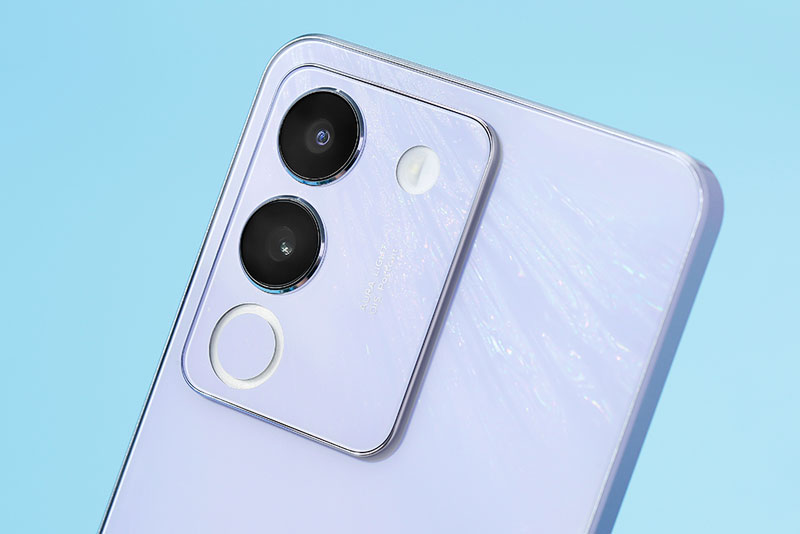 Bảng giá điện thoại Vivo tháng 1/2024: Giảm giá mạnh