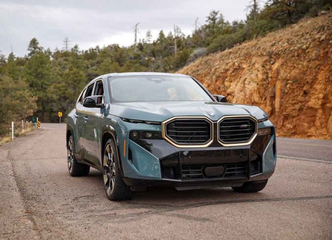 Loạt thiết kế xe gây tranh cãi nhất năm 2023: BMW XM, Hyundai Santa Fe, Subaru Forester mới đều gặp phản ứng gắt từ dân mạng