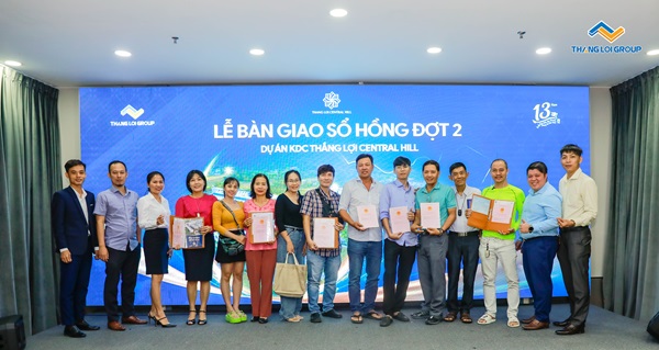 Tập đoàn Thắng Lợi bàn giao sổ hồng cho khách hàng tại dự án Thắng Lợi Central Hill, Tân Trụ Riverside Market