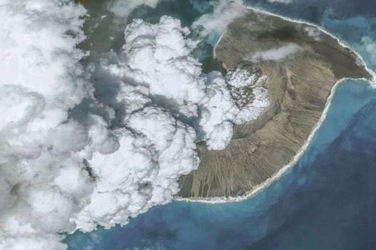 Ba 'buồng địa ngục' vừa hợp nhất bên dưới Thái Bình Dương