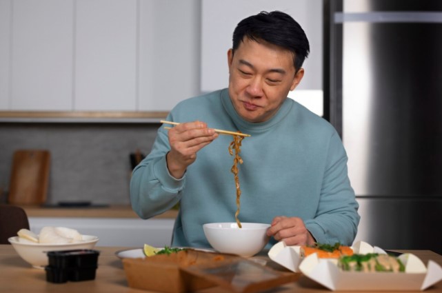 Bát bún ốc mẹ vợ mang cho đã hàn gắn được cuộc hôn nhân của tôi