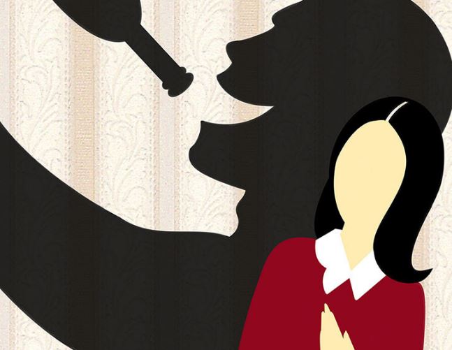 Giận dỗi lỡ miệng nói chồng một câu mà anh liêu xiêu đuổi theo đòi đánh vợ, tôi sợ hãi liền vội vã ôm con bỏ thẳng về nhà mẹ đẻ