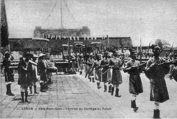 Tết Nguyên Đán xưa của Vua quan cung đình Huế diễn ra như thế nào?