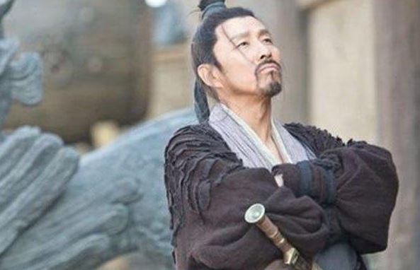 Lưu Bang vang danh lịch sử: Lịch sử chỉ có người thắng mới có thể viết, nhẫn nhịn nhất thời có làm sao, người làm việc lớn sẽ không câu nệ tiểu tiết