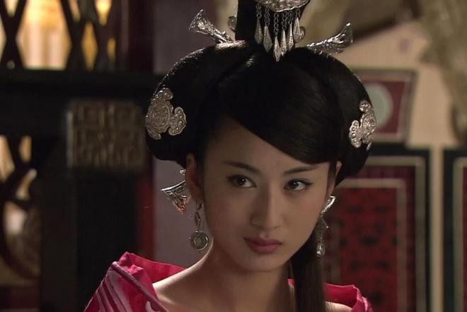 Hậu cung có đến 3000 giai lệ, chị em Triệu Phi Yến làm thế nào mà có thể chiếm độc sủng?