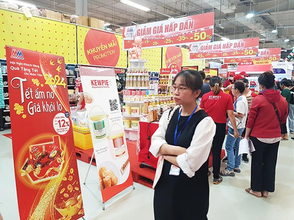 Tết Giáp Thìn 2024 sức mua của người tiêu dùng giảm nên lượng hàng hoá dự trữ trên địa bàn Đà Nẵng hông tăng nhiều.