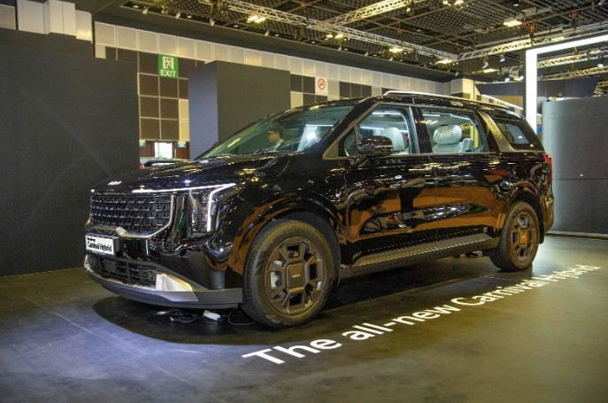 Chiêm ngưỡng ảnh thực tế của Kia Carnival Hybrid 2024, chờ ngày về Việt Nam