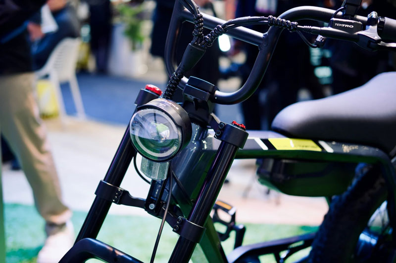 VinFast ra mắt xe đạp điện DrgnFly, giá hơn 65 triệu đồng