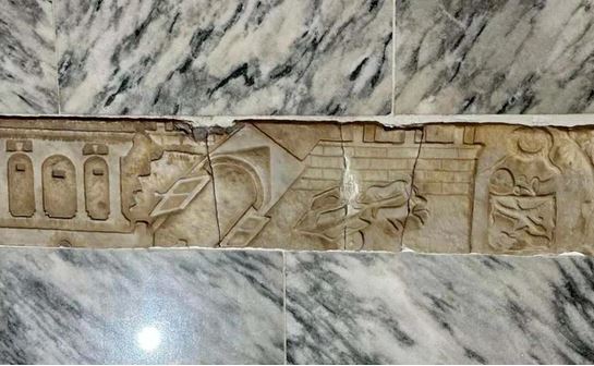 Mua đồ lưu niệm, vô tình sở hữu báu vật 2.000 năm