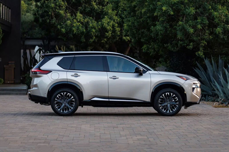 Đối thủ của Mazda CX-5, Honda CR-V chốt giá hơn 690 triệu đồng