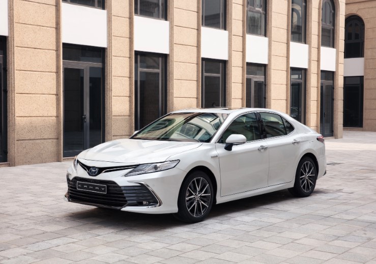 Toyota Camry cắt bớt ưu đãi tại đại lý