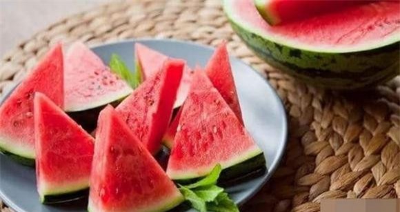 dau-hau-5-ngoisaovn-w600-h318 0 dưa hấu, dinh dưỡng dưa hấu, món ngon mỗi ngày