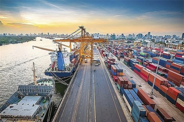 UOB: Việt Nam đang hưởng lợi từ xu hướng dịch chuyển chuỗi cung ứng toàn cầu- Ảnh 1.