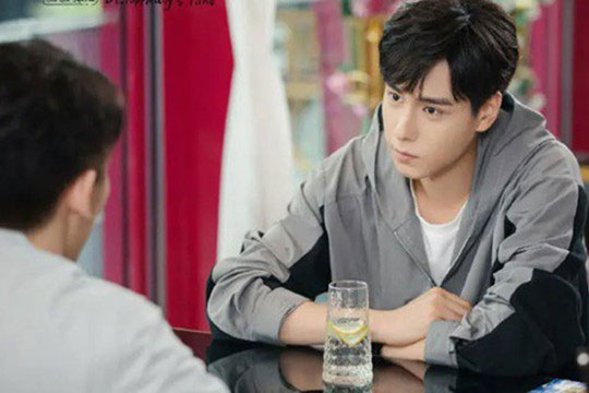 Bất ngờ khi chị gái nhờ tôi đứng tên mảnh đất chuẩn bị mua, nghe lý do của chị mà tôi thất vọng vô cùng