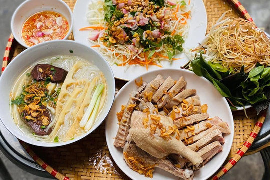 Ăn vịt mùa này ngon vô đối, gợi ý cách nấu bún măng cực ngon với kiểu thời tiết ngày đông này