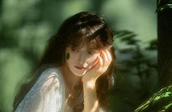 Khi một người phụ nữ trung niên yêu bạn, cô ấy sẽ nói cho bạn 3 điều bí mật này