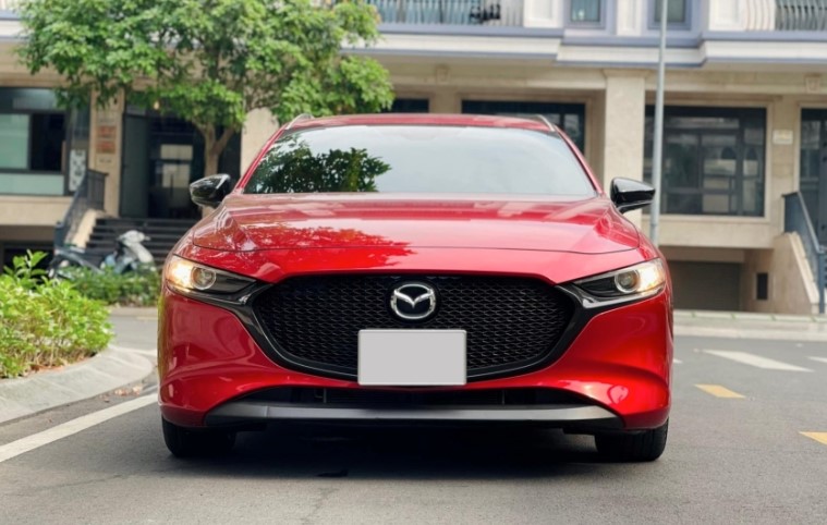 Ngỡ ngàng giá chào bán của Mazda3 chạy lướt sau 2 năm lăn bánh