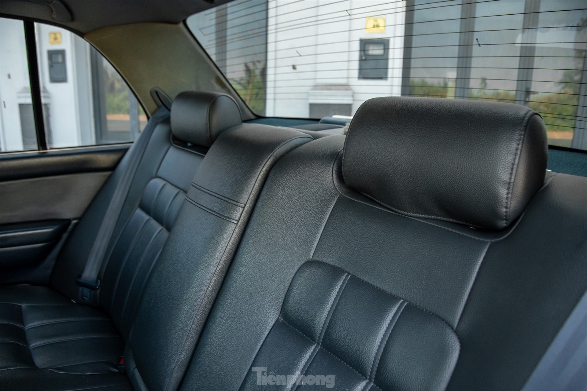 Cận cảnh Toyota Crown với biển số ngũ quý 8 trúng đấu giá hơn 15 tỷ đồng ảnh 11