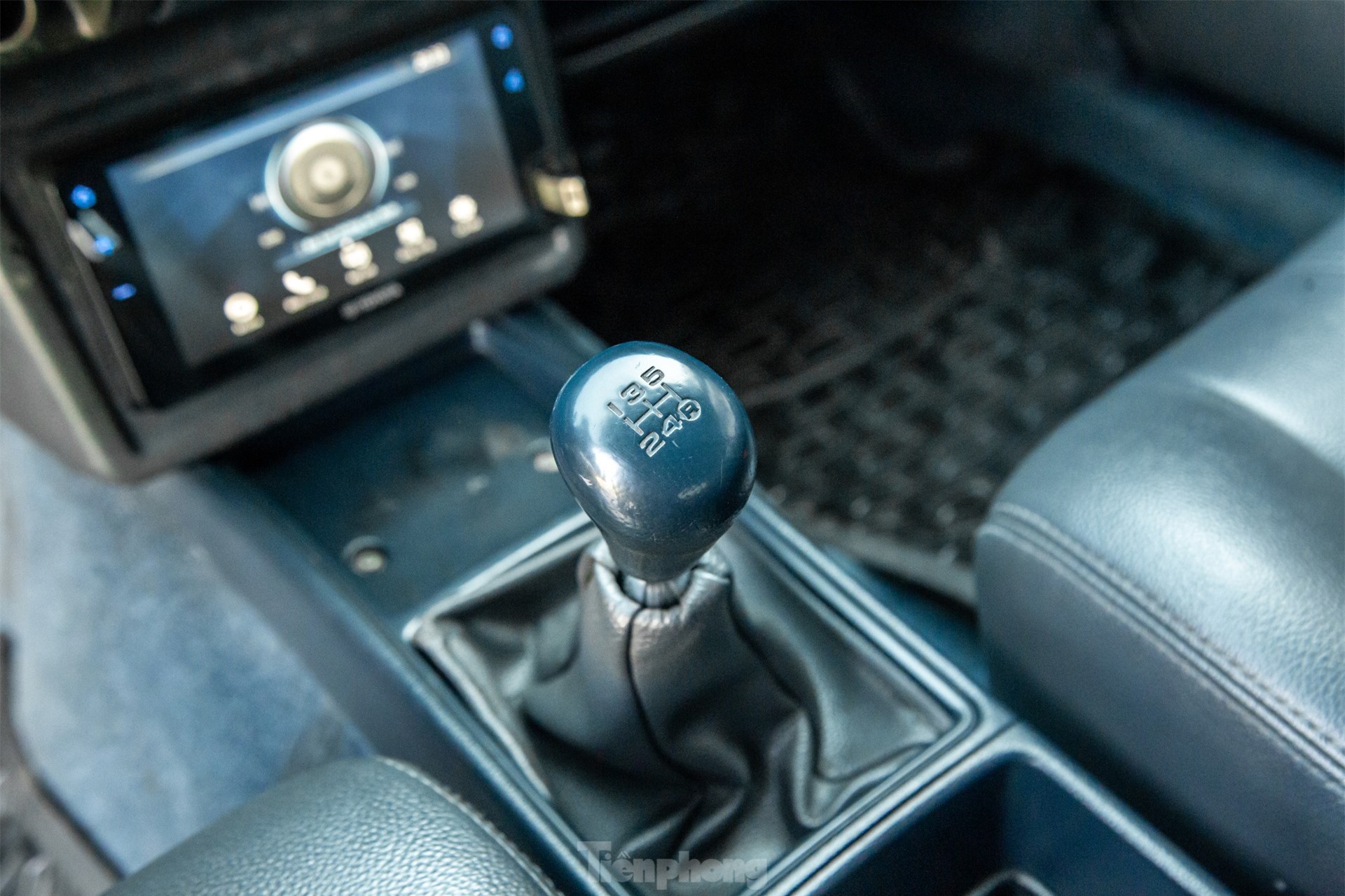 Cận cảnh Toyota Crown với biển số ngũ quý 8 trúng đấu giá hơn 15 tỷ đồng ảnh 9