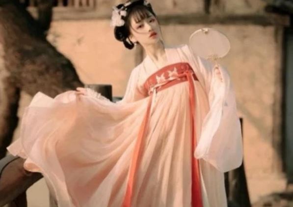 Trắc nghiệm tình yêu: Theo bạn mỹ nữ nào xinh đẹp nhất? Kiểm tra người yêu tương lai của bạn sẽ như thế nào