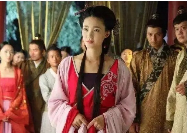 Kỹ nữ thanh lâu sau khi được người tình chuộc thân vì sao vẫn bị bỏ rơi, sống cô độc cả đời?