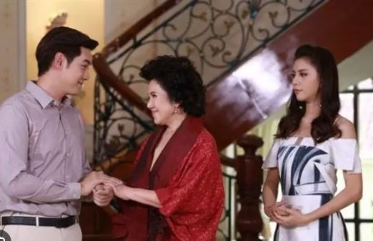 Bắt quả tang chồng vụng trộm, mẹ chồng còn bênh: 'Gái tham tài, trai tham sắc... có gì đâu mà làm quá'