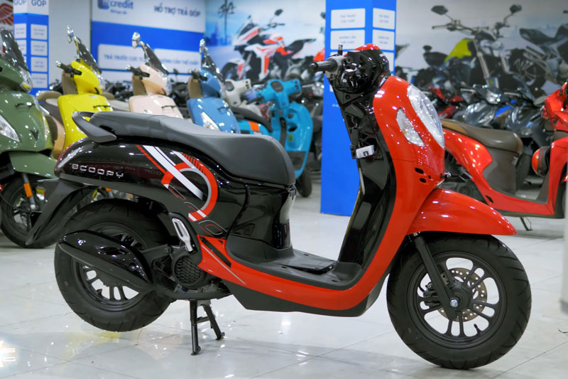 Xe ga Honda thiết kế độc lạ, giá 35,9 triệu đồng tại Việt Nam