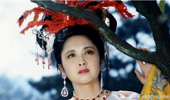 Mỹ nhân đẹp nhất Tây Du Ký - 'kiếp nạn thứ 82' của Đường Tăng: Cả đời không con nhưng vẫn thanh tú ở tuổi 72
