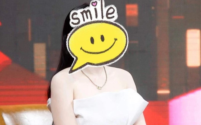 Từng vướng lùm xùm bênh chồng mới, không thương con, 4 năm sau, nữ ca sĩ chia sẻ 1 câu về chuyện dạy con mà được khen rối rít