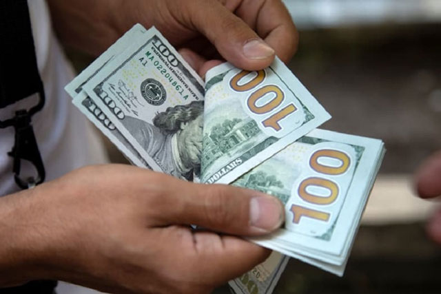 Tỷ giá USD hôm nay 17/1/2024: USD tiếp tục tăng