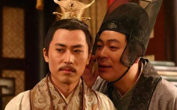 Triều đại kỳ quái nhất trong lịch sử Trung Quốc, muốn làm quan thì trước tiên phải làm thái giám