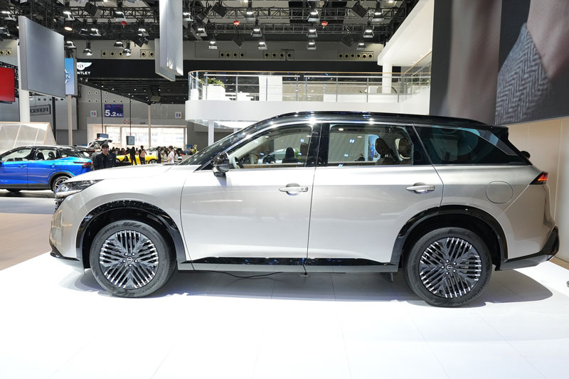 Nissan giới thiệu SUV dài hơn 5,1 mét, công suất 252 mã lực, giá hơn 780 triệu đồng, ‘đe nẹt’ Hyundai Palisade