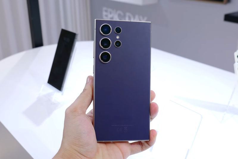 CLIP: Đánh giá Samsung Galaxy S24 Ultra vừa ra mắt, giá từ 33,99 triệu đồng tại Việt Nam