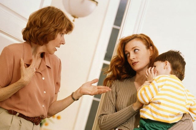 Mẹ chồng ép tôi ăn mặn đắng để sinh con trai, khi mọi sự vỡ lở bà mới cúi đầu nhận sai