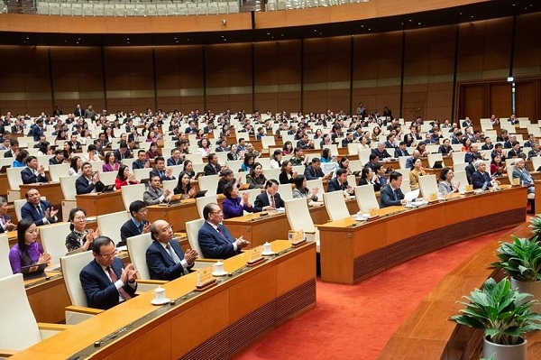 Quốc hội thông qua Luật Đất đai sửa đổi