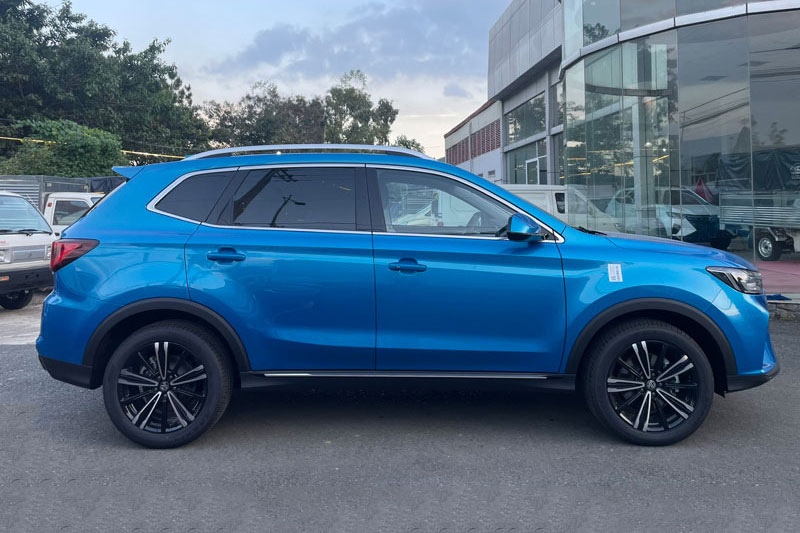 Đối thủ của Mazda CX-5, Honda CR-V giảm giá 120 triệu đồng trước Tết