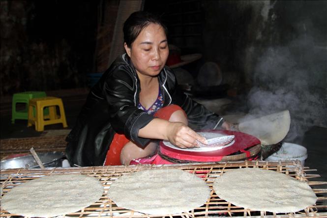 Các làng nghề truyền thống Quảng Bình hối hả vào vụ Tết