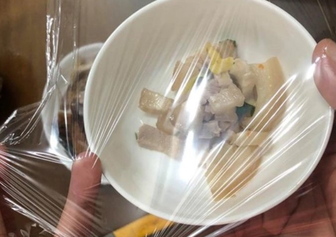 90% gia đình hiện nay bảo quản thịt còn thừa sau bữa ăn kiểu này trong tủ lạnh: Tưởng tốt hóa ra tạo cơ hội sản sinh chất gây ung thư