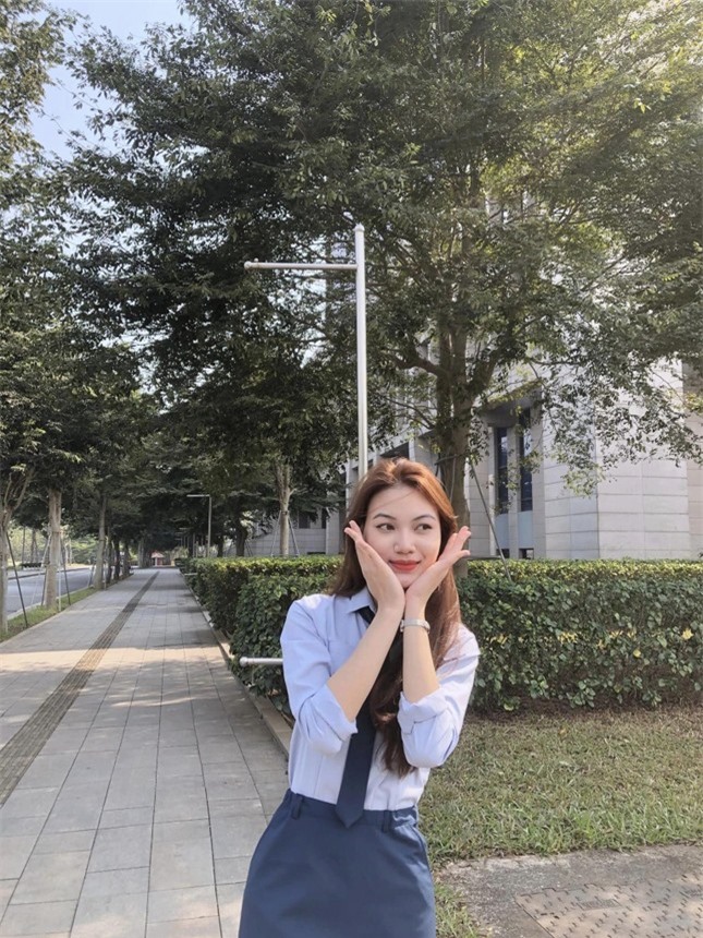 Nữ sinh Học viện Ngoại giao Thu Trang sở hữu chiều cao ‘khủng’ nhưng thành tích học tập còn ấn tượng hơn ảnh 6