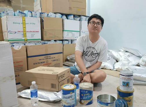 Triệt phá đường dây sản xuất sữa Ensure giả