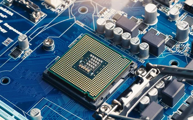 Thị trường bán dẫn toàn cầu dự báo tăng trưởng mạnh năm nay